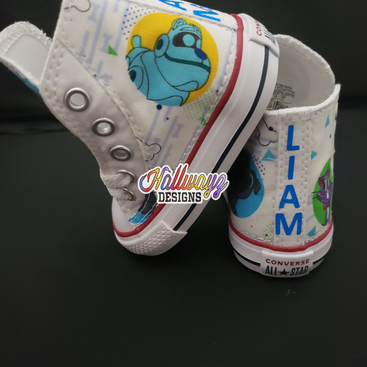 Puppy dog pal Converse shoes